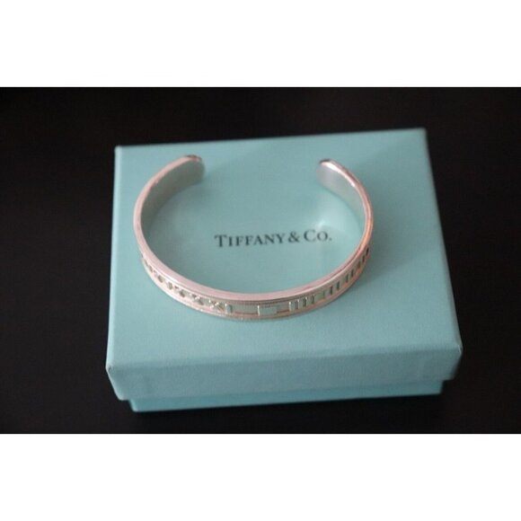 Tiffany & Co. Women's Silver Atlas Cuff Bracelet Sterling Silver Roman Numeral - Picture 4 of 9
